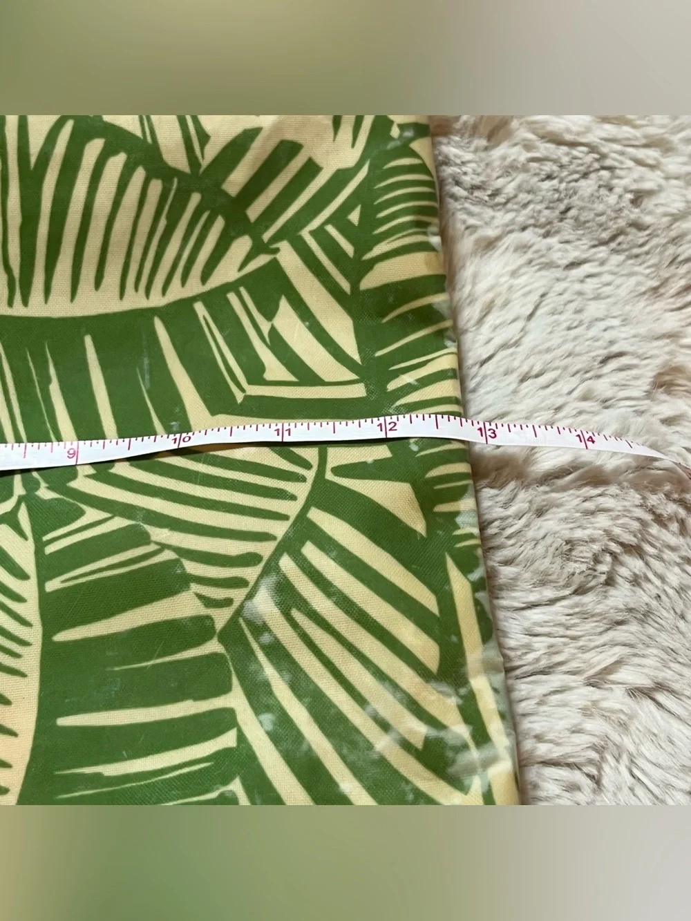 Chico's Cream and Light Green Leaf Print Pouch 02-24